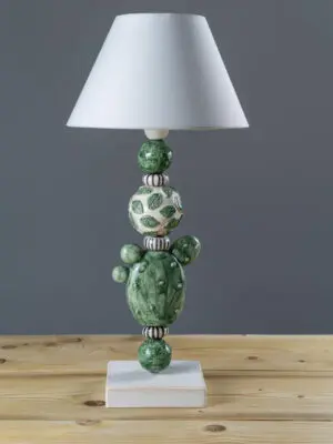 lampada totem con cactus verde